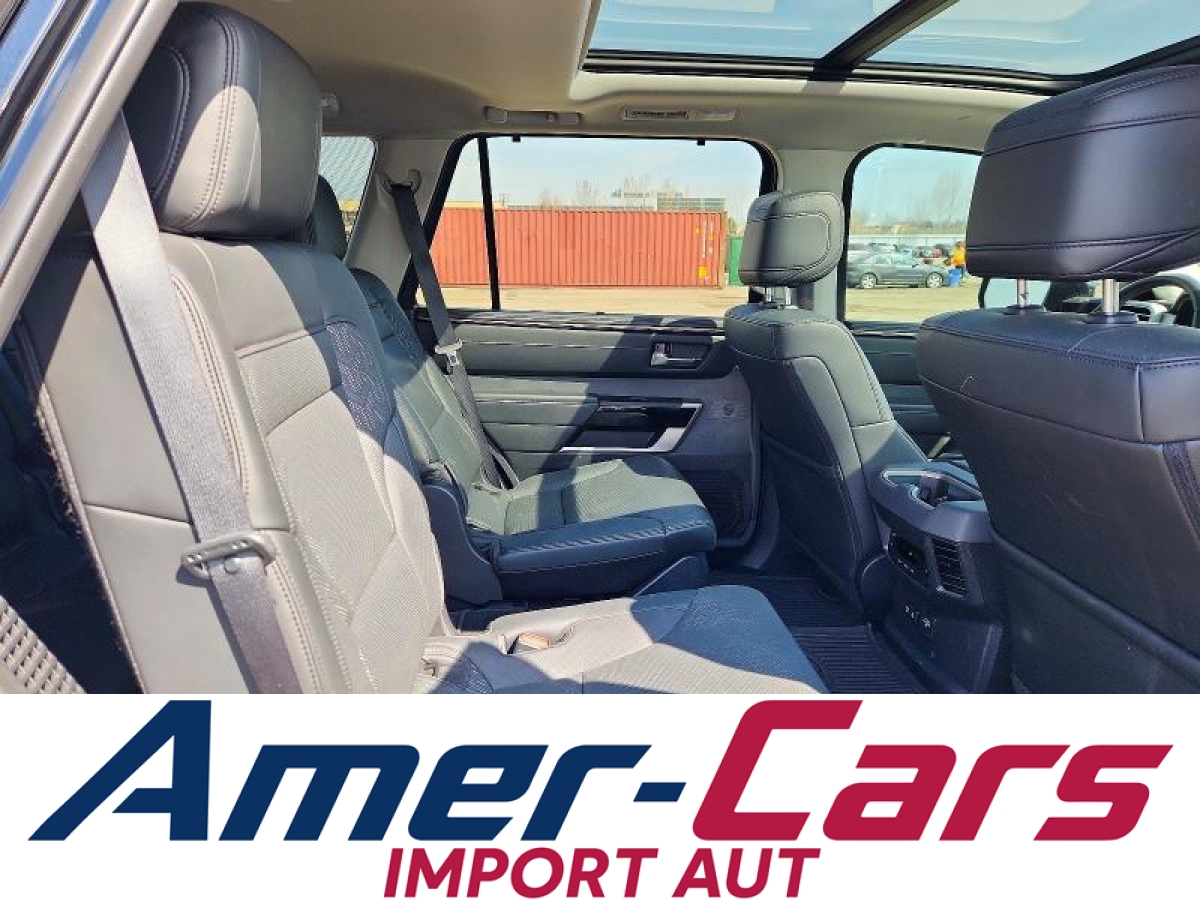 Toyota Sequoia 2024 z USA — zdjęcie 11 z 12