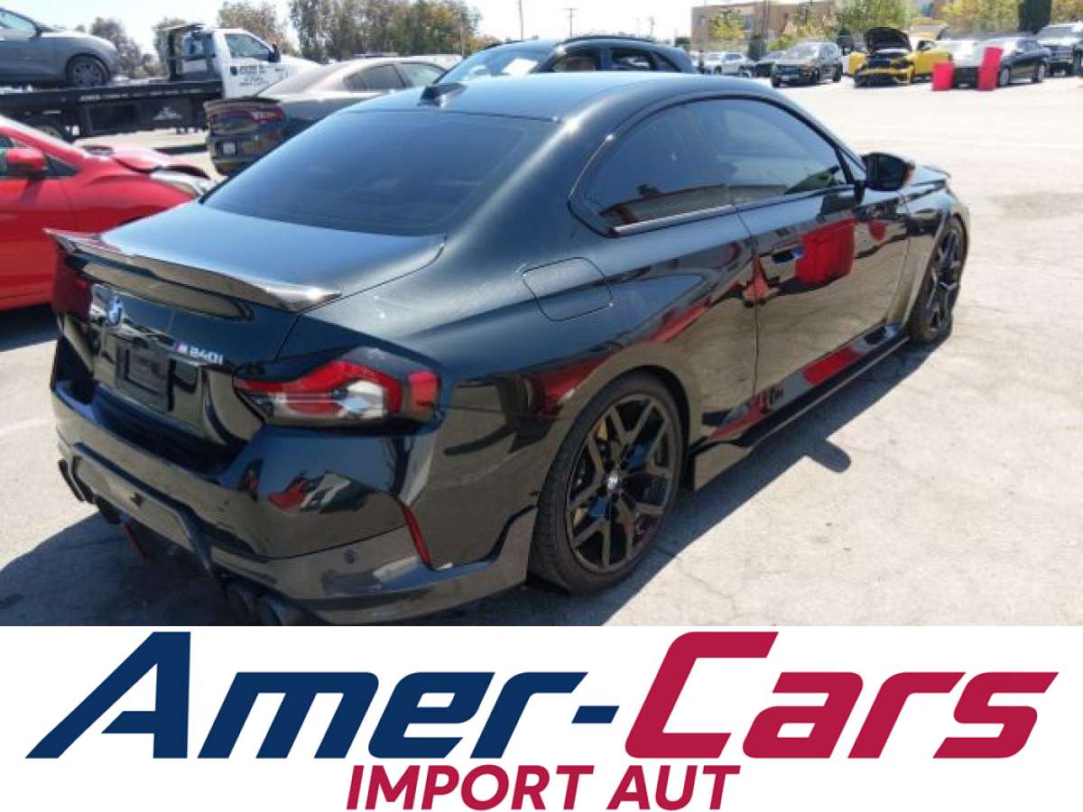 BMW M2 2025 z USA — zdjęcie 4 z 14