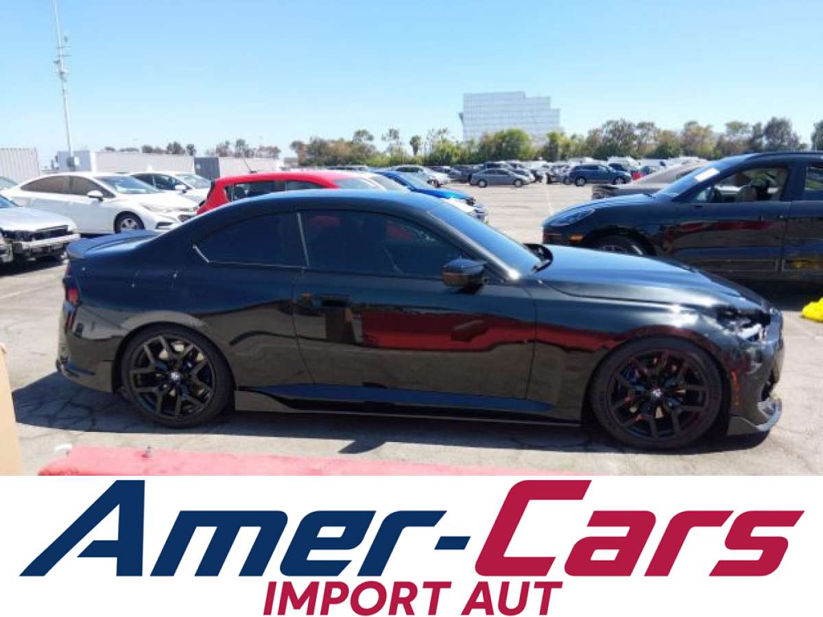 BMW M2 2025 z USA — zdjęcie 5 z 14