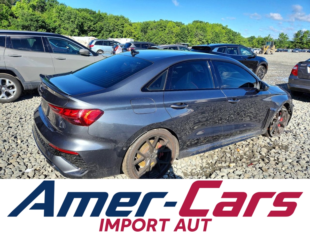 Audi RS3 Sportback 2024 z USA — zdjęcie 3 z 11