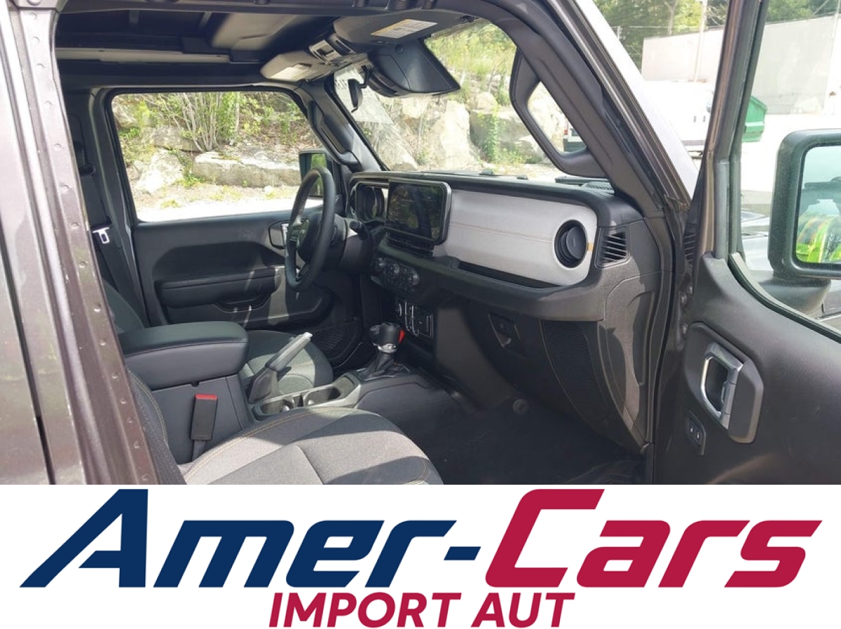 Jeep Wrangler 2026 z USA — zdjęcie 11 z 13