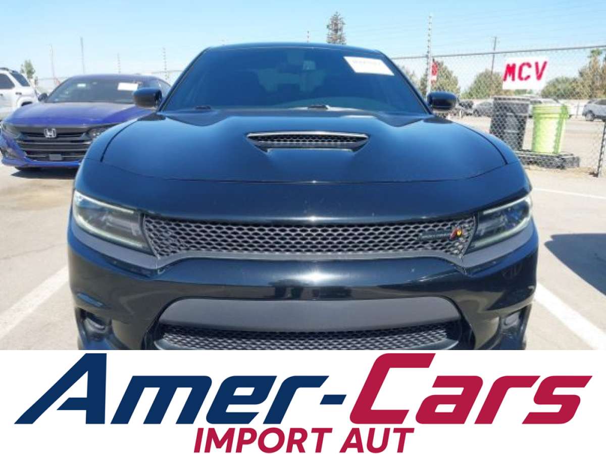 Dodge Charger 2018 z USA — zdjęcie 9 z 15