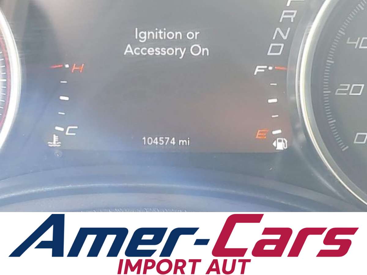 Dodge Charger 2019 z USA — zdjęcie 12 z 15