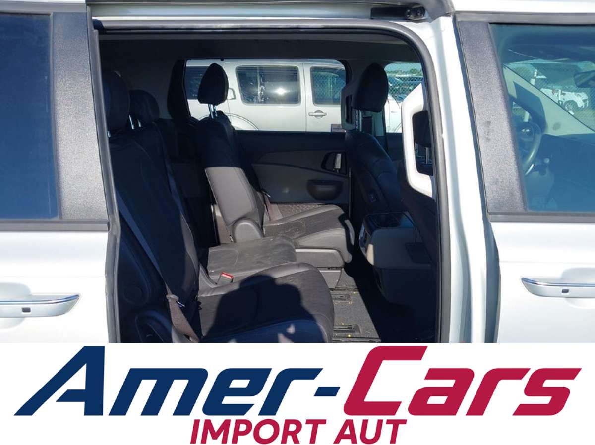 Kia Carnival 2025 z USA — zdjęcie 11 z 12