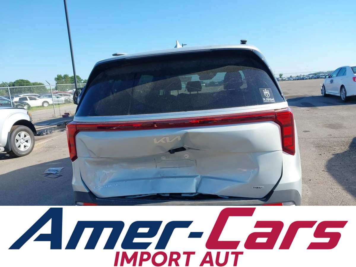 Kia Carnival 2025 z USA — zdjęcie 4 z 12