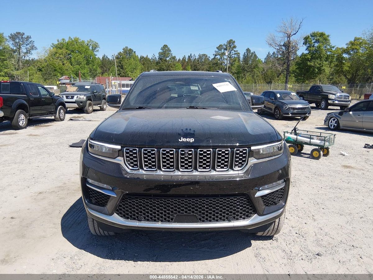 Jeep Grand Cherokee 2023 z USA — zdjęcie 11 z 15