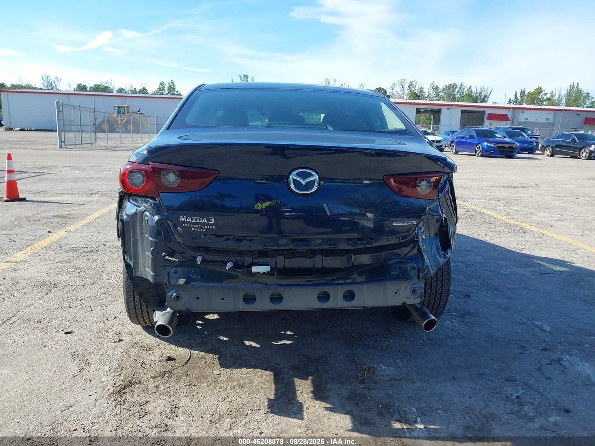 Mazda 3 2025 z USA — zdjęcie 15 z 15