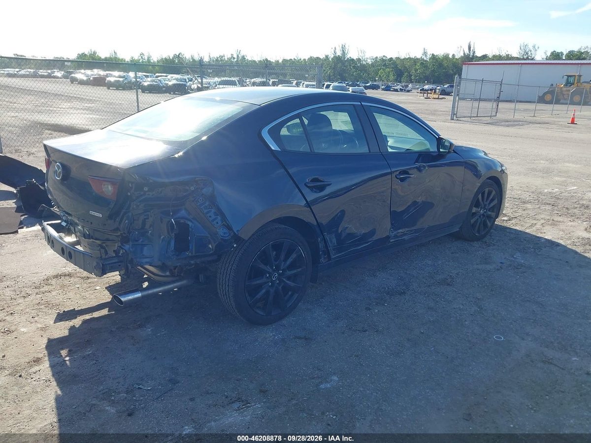 Mazda 3 2025 z USA — zdjęcie 4 z 15