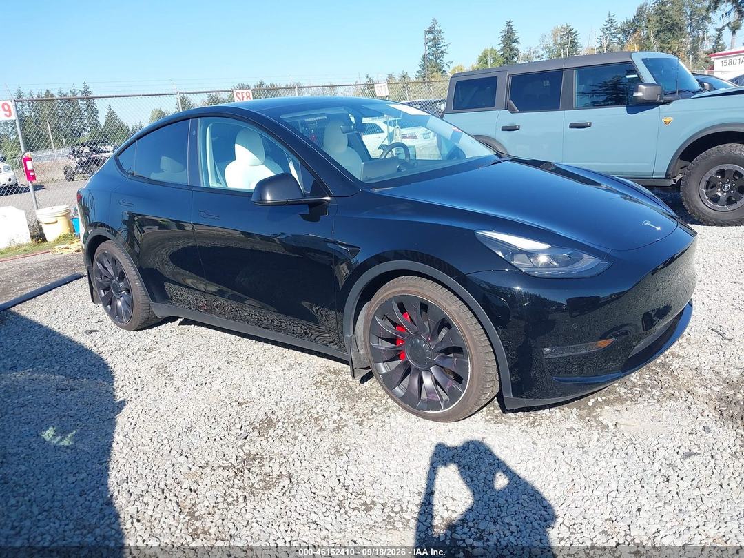 Tesla Model Y 2021