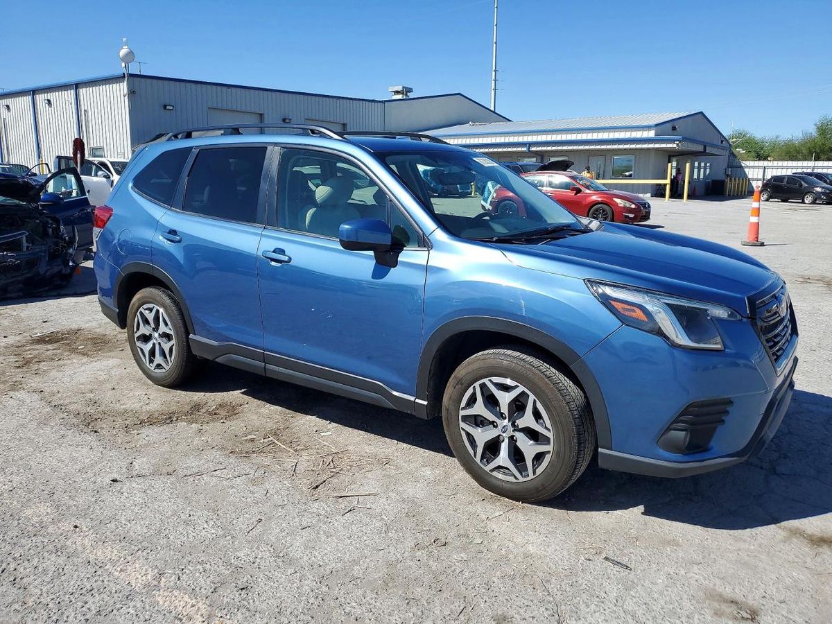 Subaru Forester 2024 z USA — zdjęcie 4 z 12