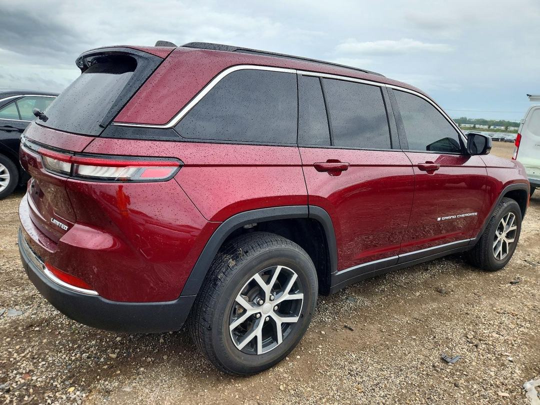 Jeep Grand Cherokee 2024 z USA — zdjęcie 3 z 12
