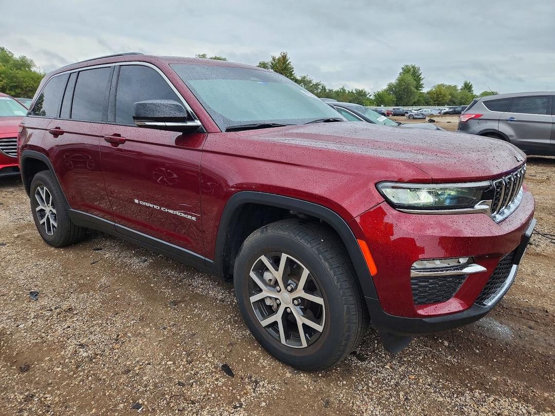 Jeep Grand Cherokee 2024 z USA — zdjęcie 4 z 12