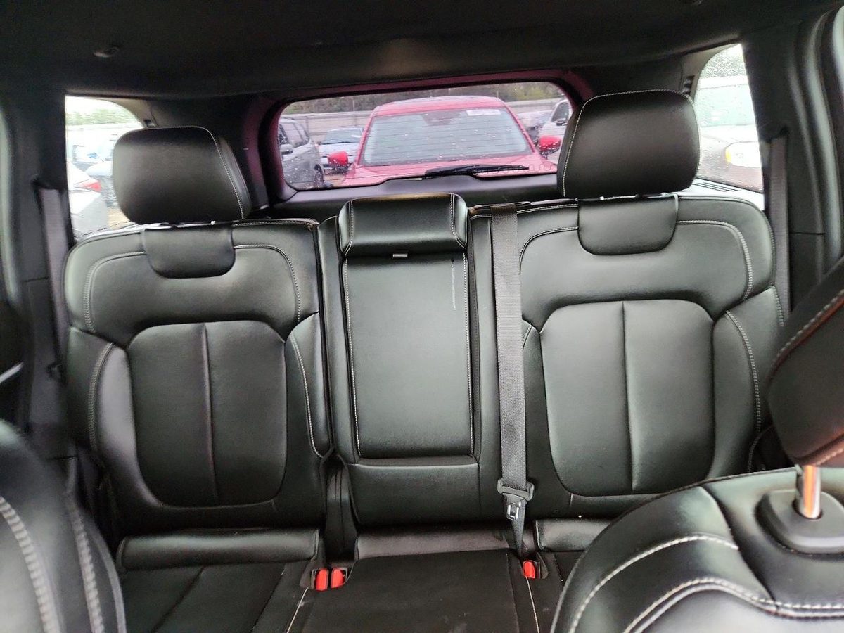 Jeep Grand Cherokee 2024 z USA — zdjęcie 10 z 12