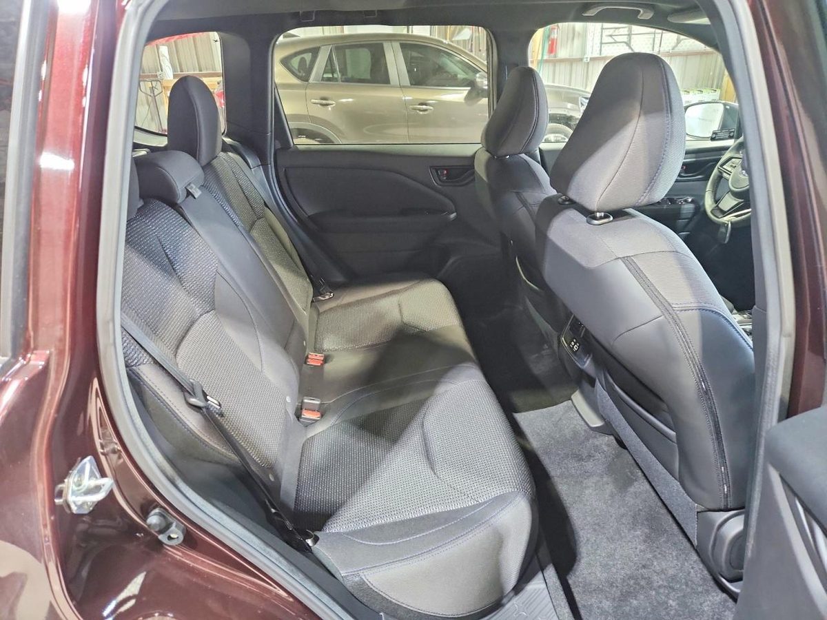 Subaru Forester 2026 z USA — zdjęcie 11 z 13