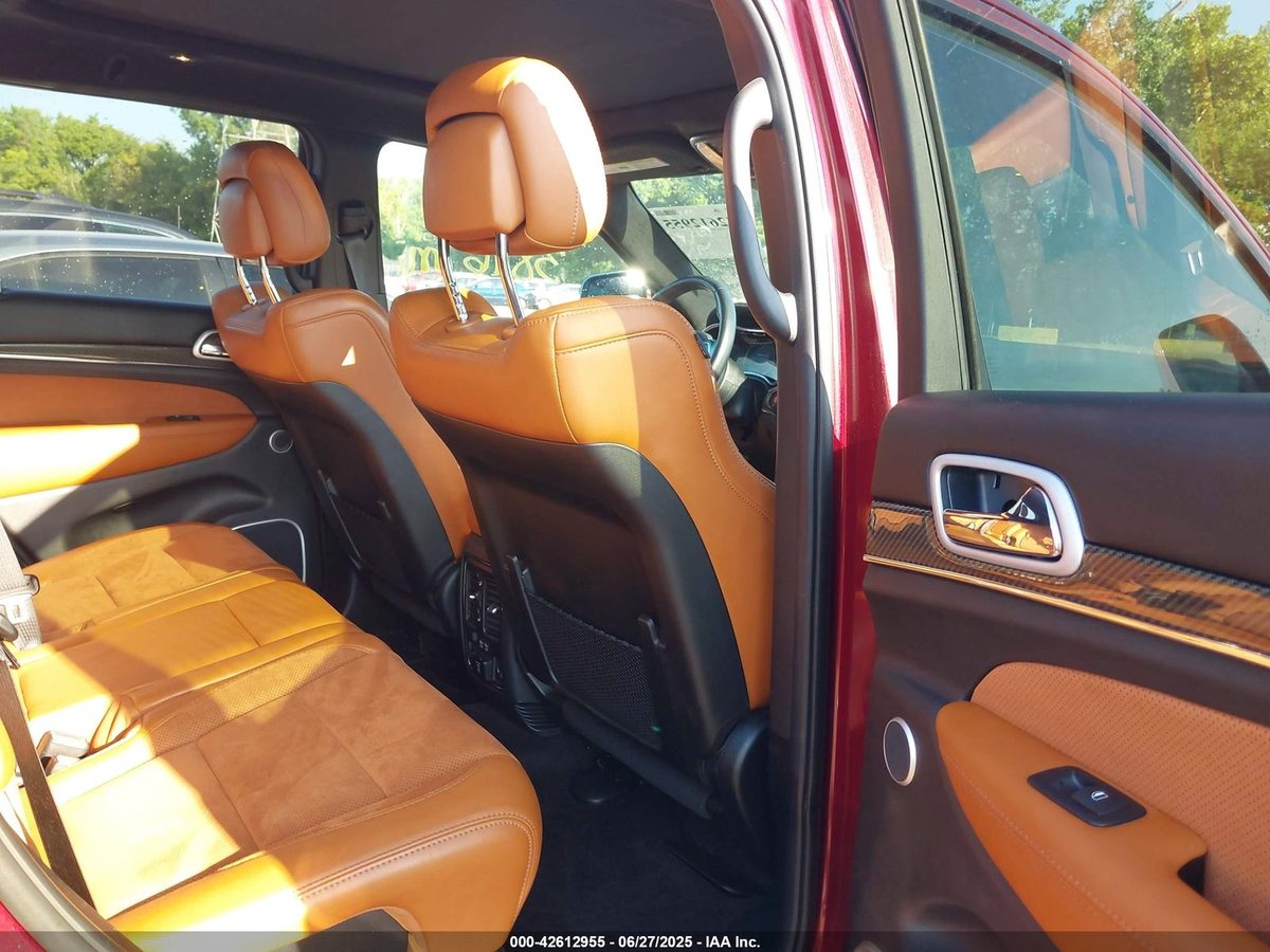 Jeep Grand Cherokee 2019 z USA — zdjęcie 8 z 17